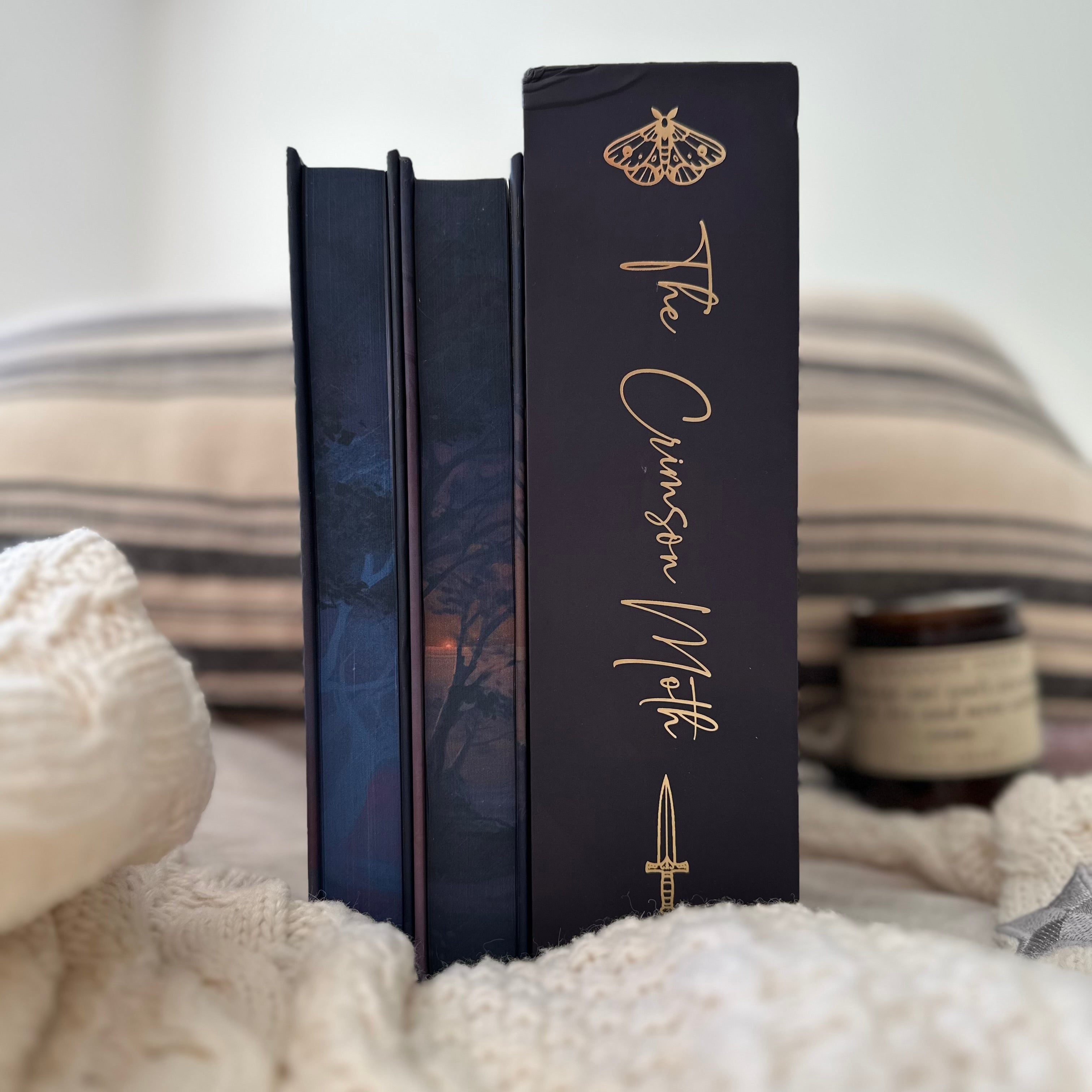 洋書 The Crimson Moth Duology Crimson Moth Exclusive Book Set – Fae Crate
